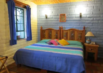 Casa del Retoño hotel thumbnail 7