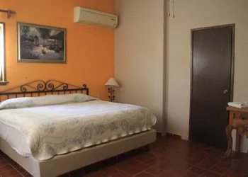 Quinta Comala hotel thumbnail 7