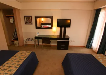 Hotel Colon Plaza Business Class hotel thumbnail 4