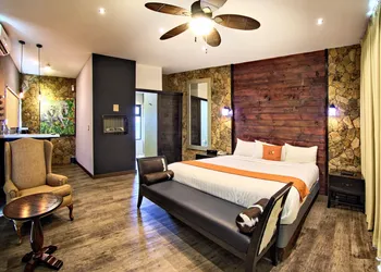 Entre Viñedos hotel thumbnail 2
