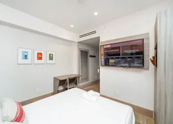 The Julia hotel By At Mine Hospitality hotel thumbnail 3