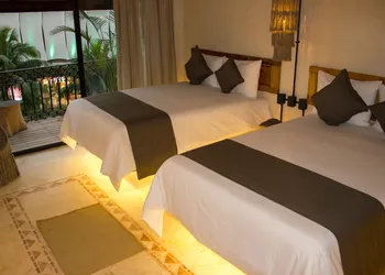 Caribbean Paradise Hotel & Spa - 5th Avenue hotel thumbnail 7