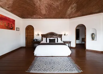 Hotel Misión Grand Casa Colorada hotel thumbnail 5