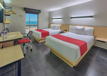 City Express by Marriott La Paz hotel thumbnail 7