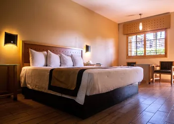 Hotel Colonial Mexicali hotel thumbnail 8