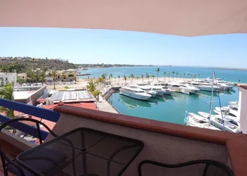 The Westmarine Waterfront Hotel hotel thumbnail 4