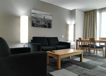 Holiday Inn Express Mexico Reforma by IHG hotel thumbnail 5