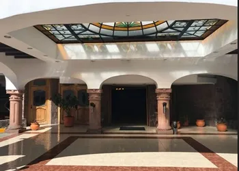 Best Western Toluca hotel thumbnail 2