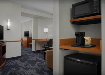 Fairfield Inn & Suites Phoenix Chandler / Fashion Center hotel thumbnail 6