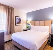 Sonesta Simply Suites Orange County Airport hotel detail image 3