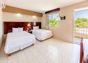 Hotel Maria del Carmen Merida hotel thumbnail 7
