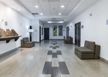 Holiday Inn Tuxtla Gutierrez by IHG hotel thumbnail 3