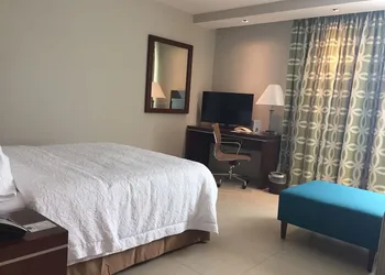 Hampton Inn by Hilton Merida hotel thumbnail 7