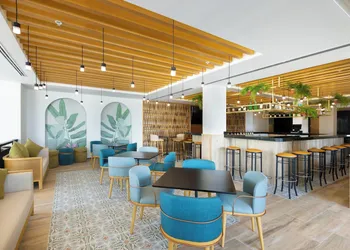 Courtyard By Marriott Cancun Airport hotel thumbnail 4