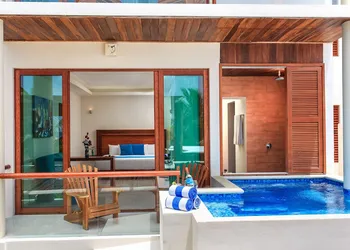 Aquastar Hotel & Apartments hotel thumbnail 8