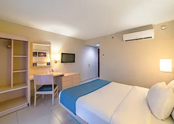City Express by Marriott Villahermosa hotel thumbnail 7