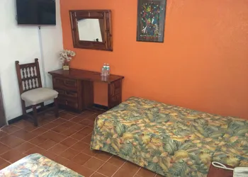 Hotel Bajo el Volcan hotel thumbnail 8