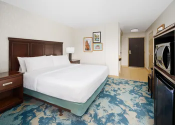 Hampton Inn by Hilton Chicago-Midway Airport hotel thumbnail 5
