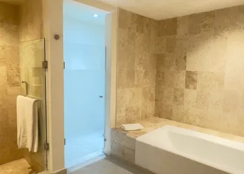 Fiesta Inn Villahermosa Cencali hotel thumbnail 5