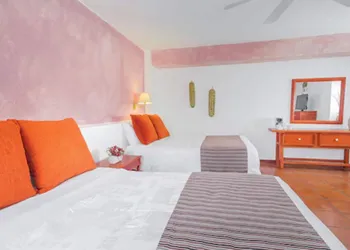 Racquet Cuernavaca hotel thumbnail 8