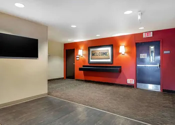 Extended Stay America Suites Chicago Midway hotel thumbnail 4