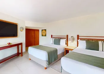 Park Royal Beach Acapulco - All Inclusive hotel thumbnail 5