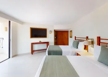 Park Royal Beach Acapulco - All Inclusive hotel thumbnail 7