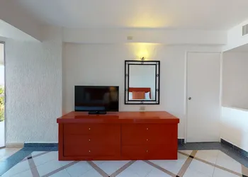 Park Royal Beach Ixtapa - All Inclusive hotel thumbnail 3