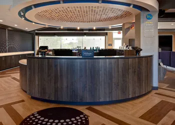 Tru by Hilton Concord hotel thumbnail 7