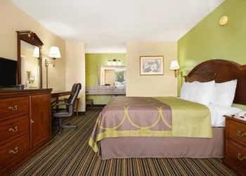 American INN of Orangeburg hotel thumbnail 3