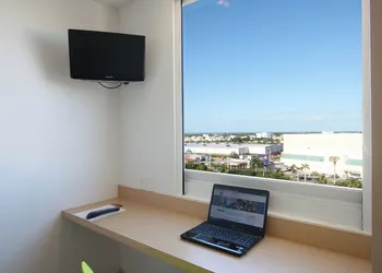 One Coatzacoalcos Forum hotel thumbnail 7