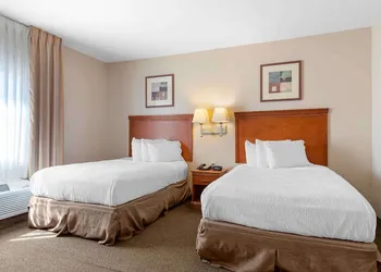 Extended Stay America Premier Suites - San Antonio - North hotel thumbnail 8