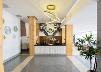 Hotel Velvet Plaza hotel thumbnail 5