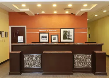 Hampton Inn by Hilton Guadalajara-Aeropuerto hotel thumbnail 3