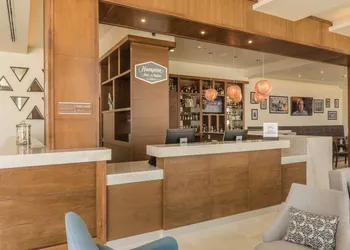 Hampton Inn & Suites by Hilton Salamanca Bajio hotel thumbnail 2