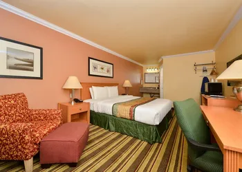 Inn By The SFO hotel thumbnail 7