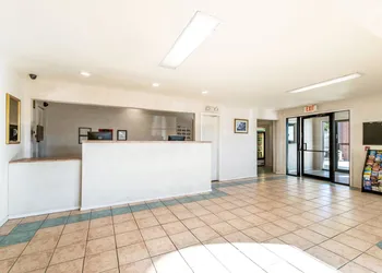 Rodeway Inn Decatur hotel thumbnail 3