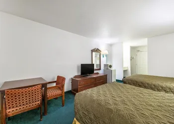 Rodeway Inn Decatur hotel thumbnail 7