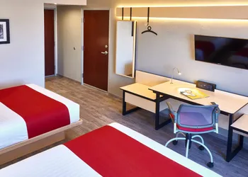 City Express by Marriott Leon hotel thumbnail 7
