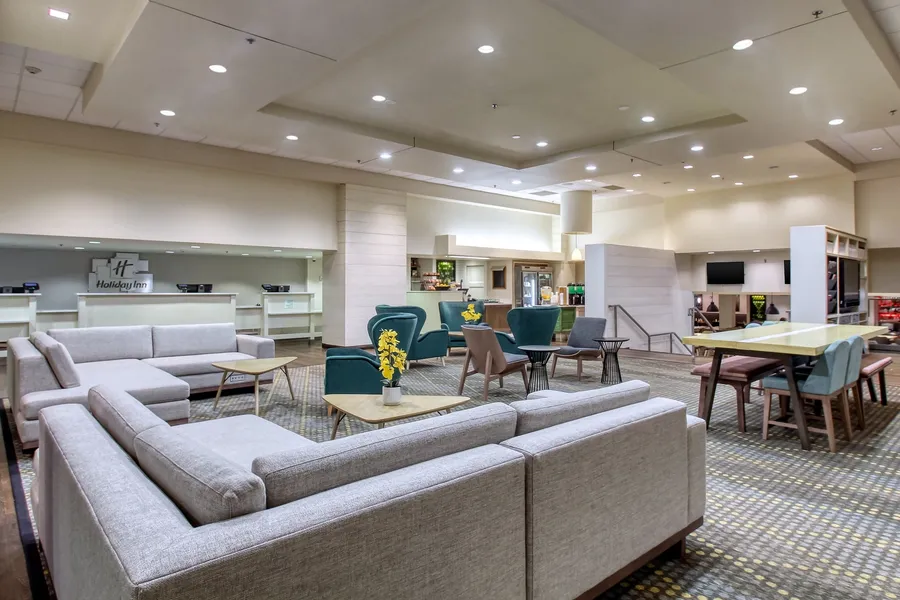 Holiday Inn Hotel & Suites Atlanta Airport-North by IHG hotel detail image 2