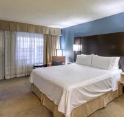 Holiday Inn Hotel & Suites Atlanta Airport-North by IHG hotel detail image 7