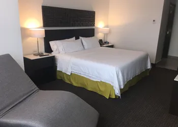 Holiday Inn Express Hotel & Suites Puebla Angelopolis by IHG hotel thumbnail 6