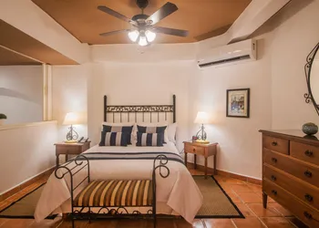 One Beach Street Puerto Vallarta hotel thumbnail 6