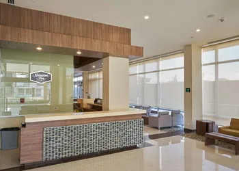Hampton Inn by Hilton Irapuato hotel thumbnail 4
