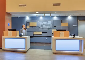 Holiday Inn Express & Suites Austin Round Rock by IHG hotel thumbnail 2