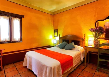 Hotel Azucena hotel thumbnail 4