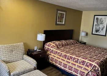Somatel Goodlettsville hotel thumbnail 2