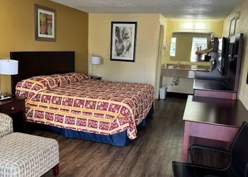 Somatel Goodlettsville hotel thumbnail 3