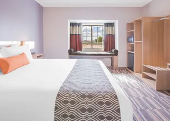 Microtel Inn & Suites by Wyndham Cuauhtemoc Campos Menonitas hotel thumbnail 5