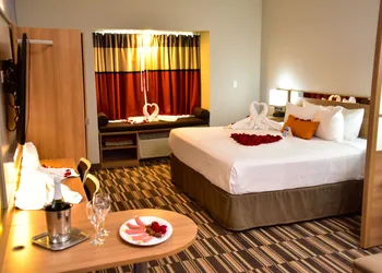 Microtel Inn & Suites by Wyndham Cuauhtemoc Campos Menonitas hotel thumbnail 6